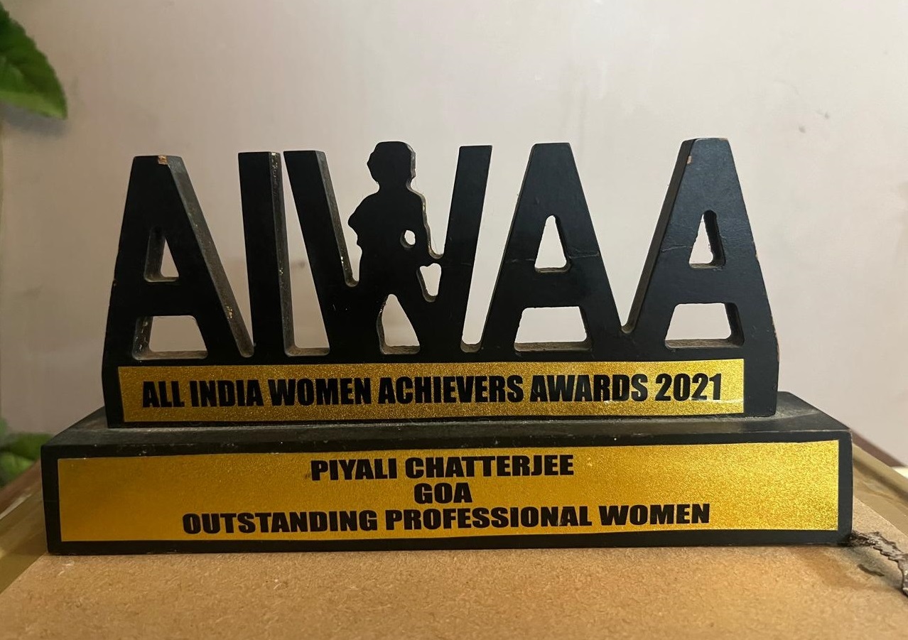  Piyali Chatterjee Honored at All India Women Achievers Awards